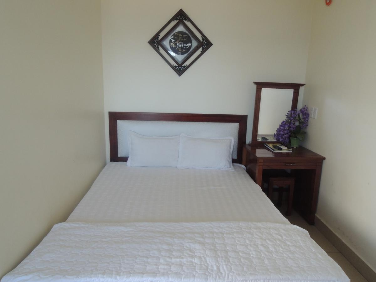 Ngan Ha Hotel Dong Hoi Eksteriør bilde