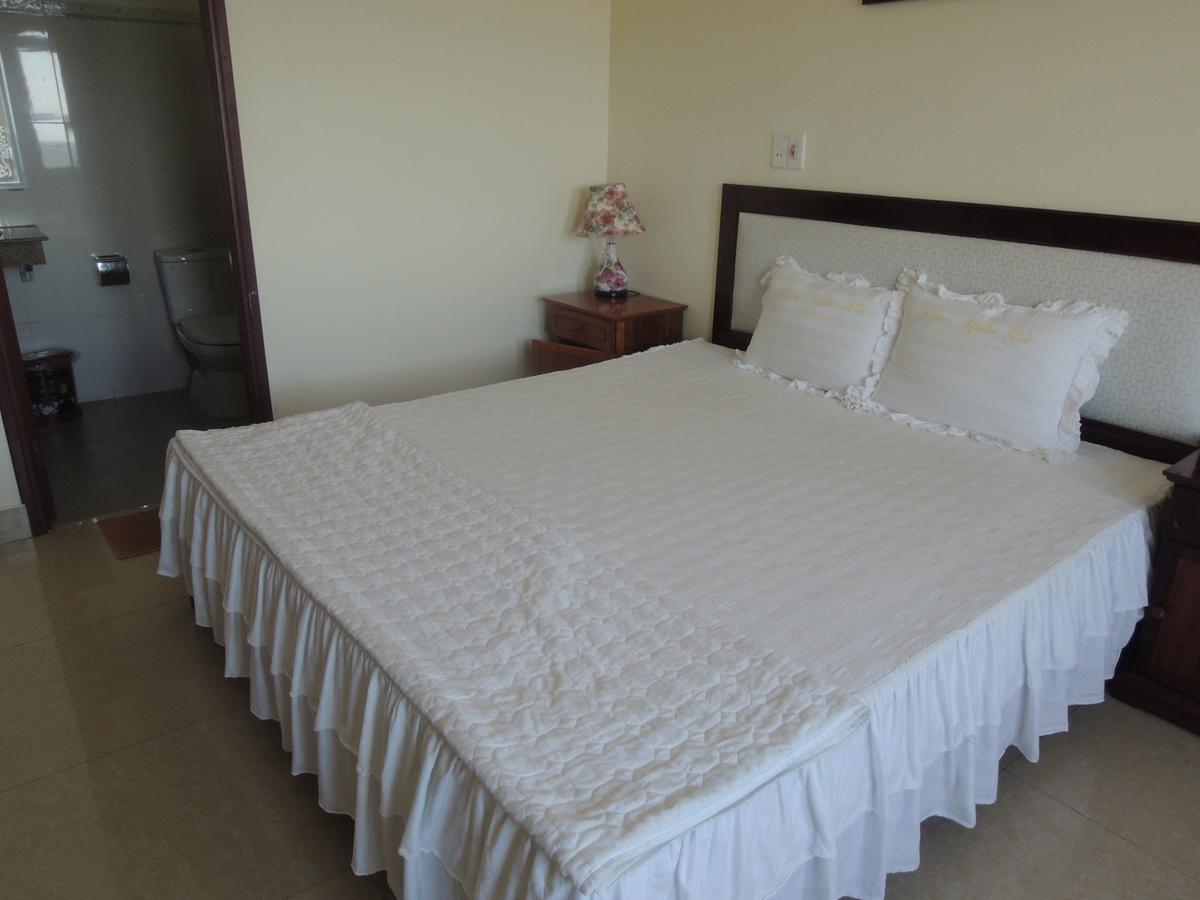 Ngan Ha Hotel Dong Hoi Eksteriør bilde